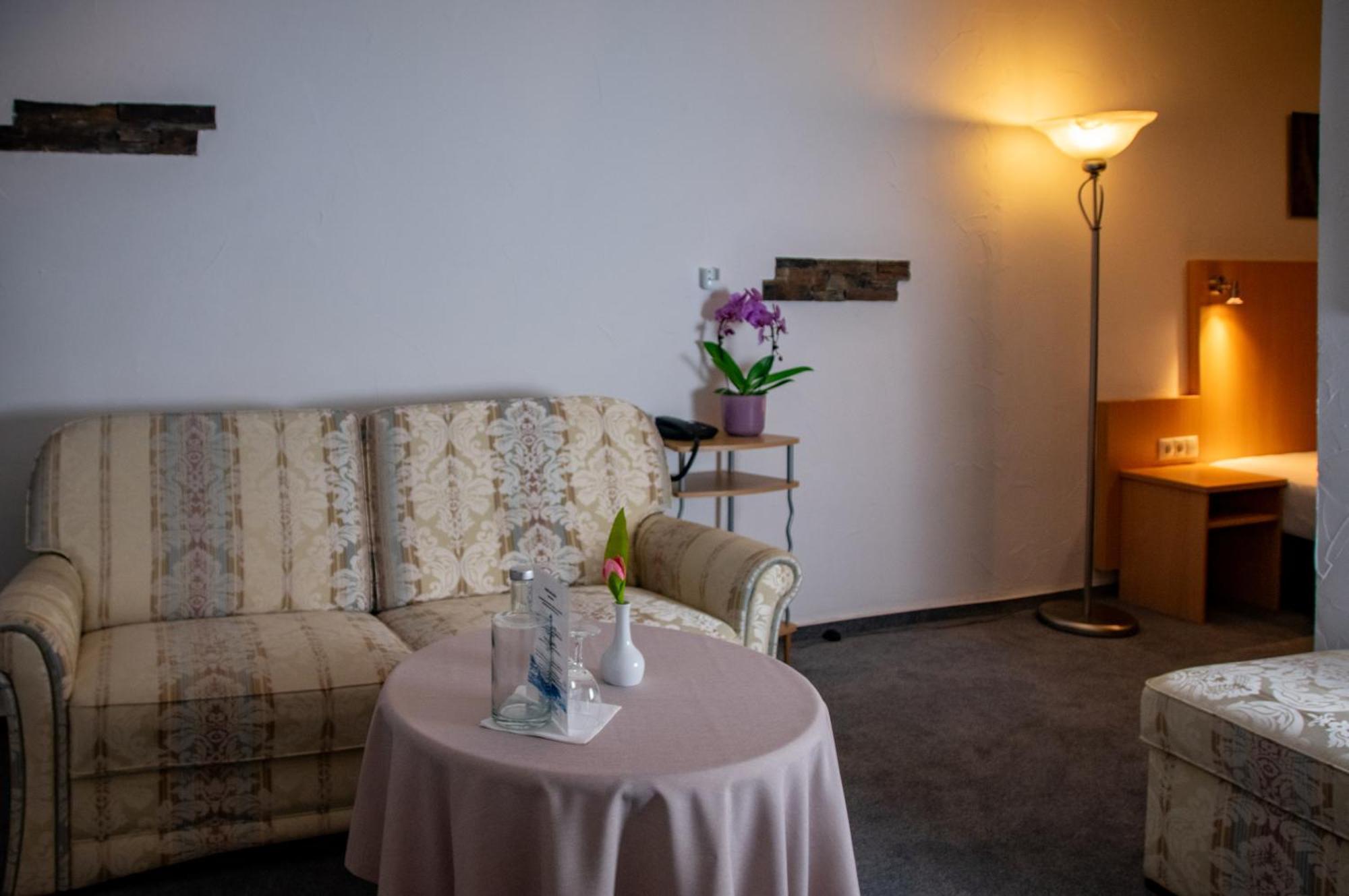 Hotel Zum Anker アンダーナッハ 部屋 写真