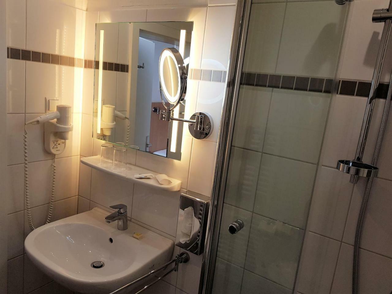 Hotel Zum Anker アンダーナッハ エクステリア 写真